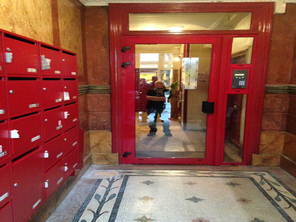 prote aliminuim rouge